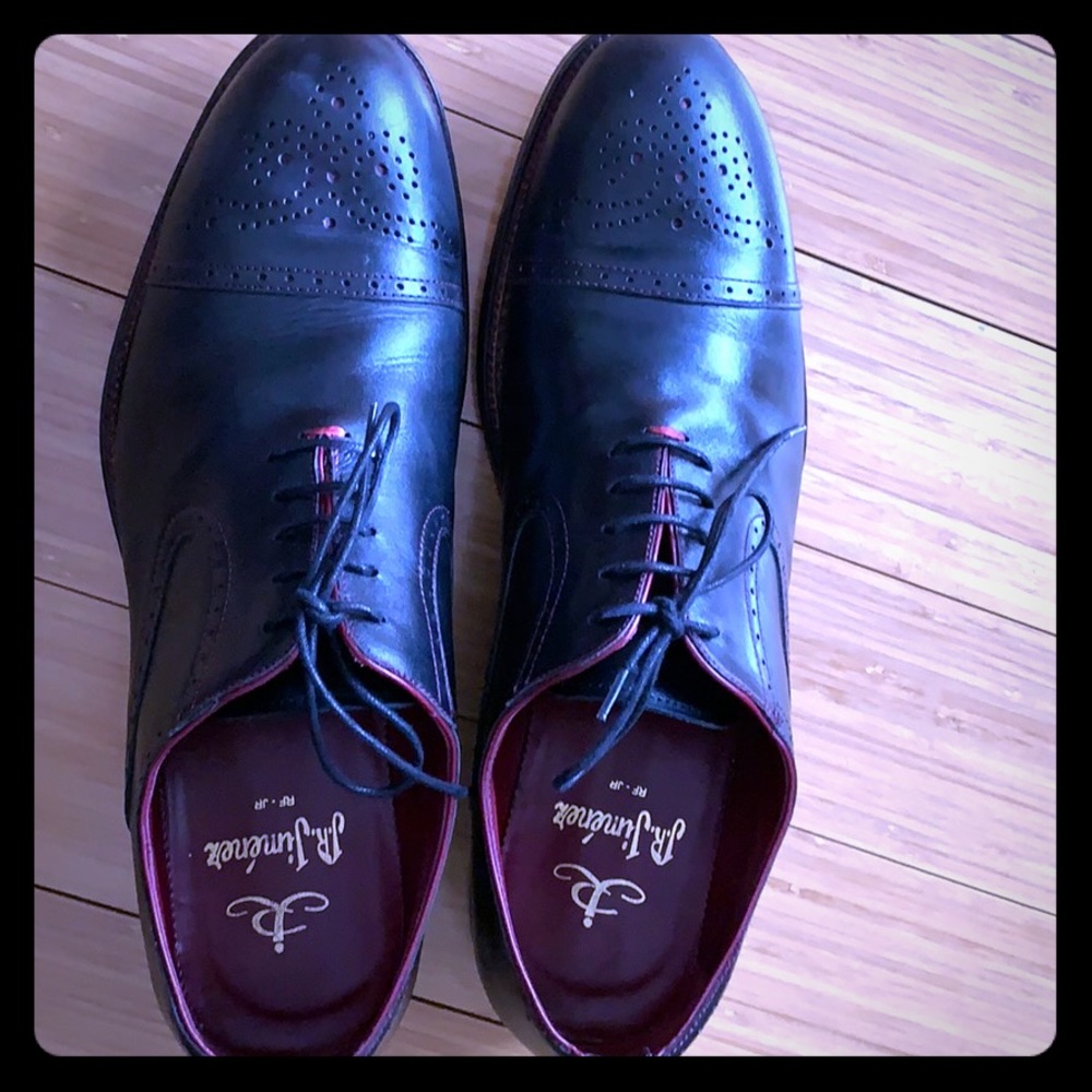 Men’s Leather Shoes